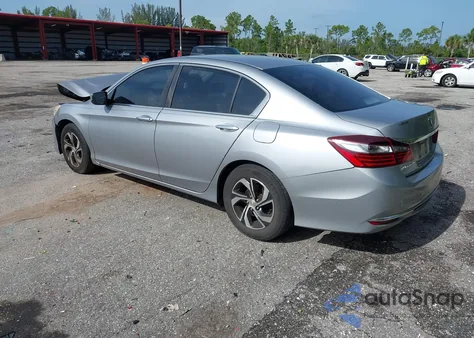 2016 Honda Accord Lx z USA, uszkodzony, nr VIN 1HGCR2F30GA059281